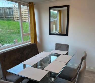 Haverfordwest House | Ty Pembs