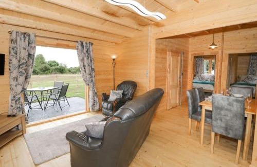 Dwyran Ski Chalet | Ty Presto, Parc Y Fronwen