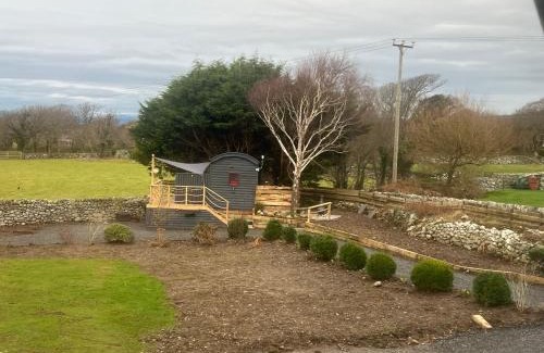 Talybont Other | Ty'r Bugail - Shepherds Hut