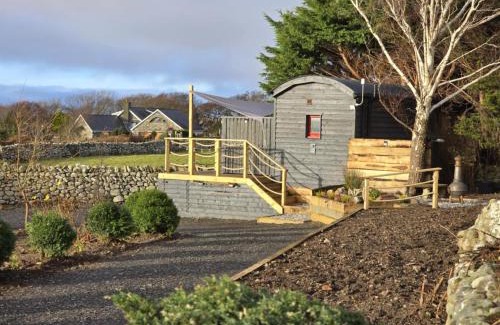 Talybont Other | Ty'r Bugail - Shepherds Hut