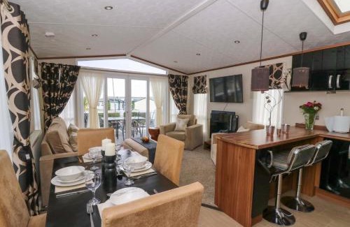 New Quay House | Ty Seren