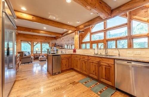 Crested Butte House | TY Slate River Camp/Luxury Log Home W/Private Fishing on the Slate River!