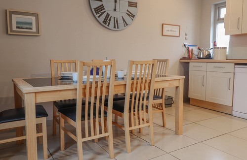Solva Cottage | TY TALCEN, pet friendly, country holiday cottage in Solva