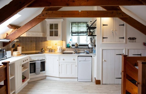 Castlemorris Cottage | Ty Tatws, Fishguard - Two Bedroom Cottage, Sleeps 4