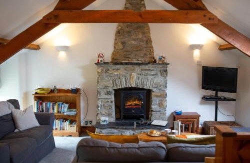 Castlemorris House | Ty Tatws Fishguard Pembrokeshire