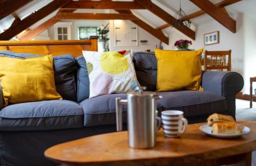 Castlemorris House | Ty Tatws Fishguard Pembrokeshire