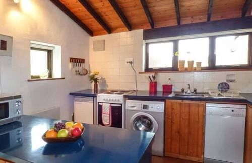 Cwmtirmynach Cottage | Ty Uchaf