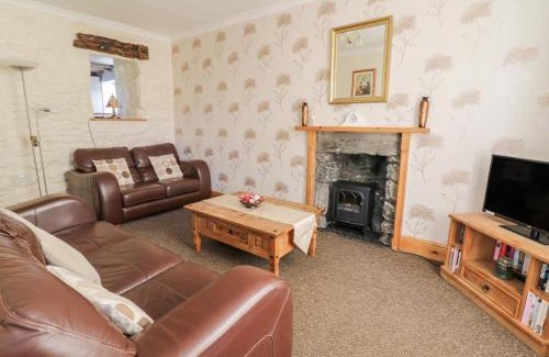 Dyffryn Ardudwy House | Tyddyn