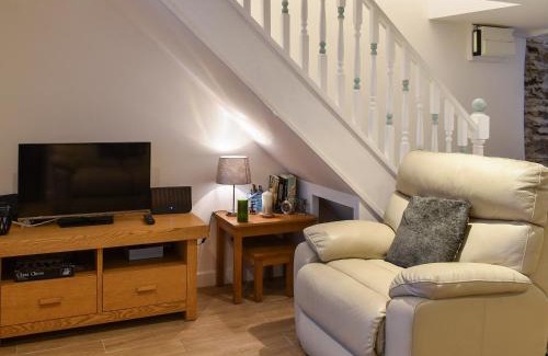 Cemaes Bay House | Tyn Felin