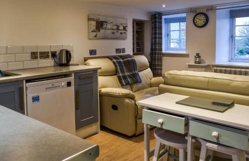 Cemaes Bay House | Tyn Felin