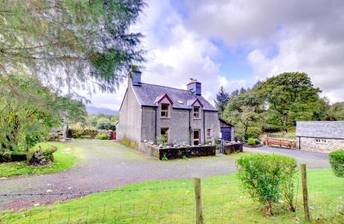 Dolgellau House | Tyn Gaer