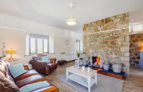 Garn Fadryn House | Tyn Morfa