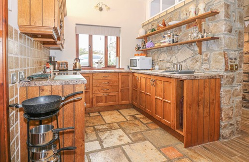 Garn Fadryn Cottage | Tyn Morfa