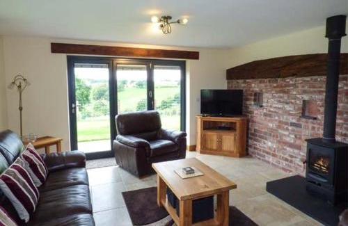 Ruthin House | Tyn Y Celyn Uchaf