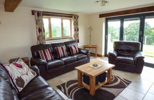 Ruthin House | Tyn Y Celyn Uchaf