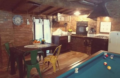 Porrena House | Typical farmhouse in Tuscany "The Tobacconist"