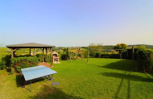 Ferretto Villa | Typical Valdichiana farmhouse in red bricks, near the border between Tuscany and Umbria and a few km