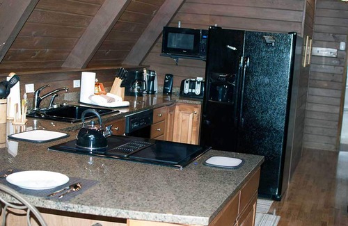 Chalet Village Cabin | Tyrolea Lodge - Surround yourself in the beauty of Fall in the Smokies!