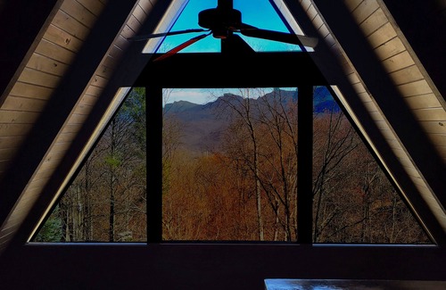 Chalet Village Cabin | Tyrolea Lodge - Surround yourself in the beauty of Fall in the Smokies!
