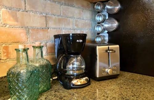 East Central Condo | U of U Hospital-CondoTraveling Nurses ideal spot