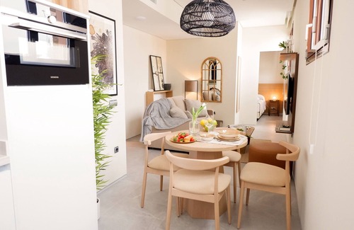 Santa Cruz Apartment | U-Sense Sevilla Catedral
