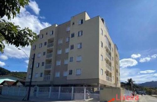 Estufa II Apartment | Ubatuba Apartamento a 9 minutos da praia grande 6P