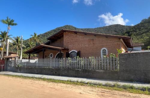 Lazaro House | Ubatuba Casa linda na Praia do Lázaro