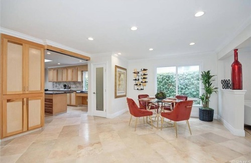 University Park House | UCI girl/walk to school/clean and quiet room