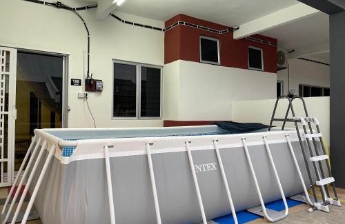 Taman Bayu House | Ucu Homestay Teluk Kemang