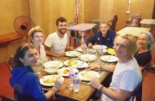 Udawalawa Bed & Breakfast | Udawalawe city Safari resort