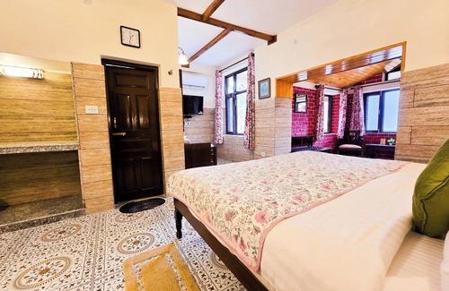 Naddi Hotel | Udechee Huts Hotel