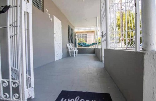 Puerto Nuevo House | Uhappy Place House Best Location in San Juan!