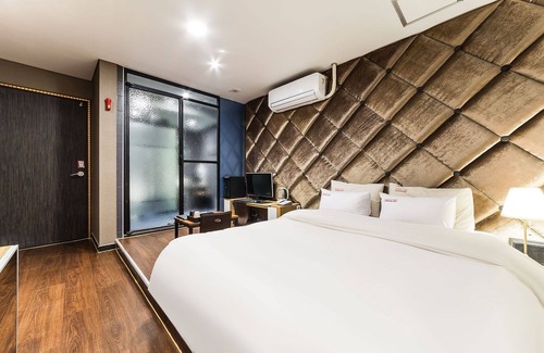Uijeongbu Hotel | Uijeongbu Ellie