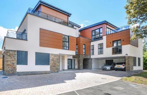 Scarborough House | Uk40240-The Bluebell