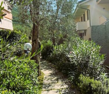 Assenza Apartment | ULIVI Beth's House