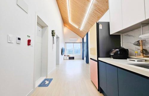 Uljin House | Uljin Jeongdam-eun Ocean View Pension
