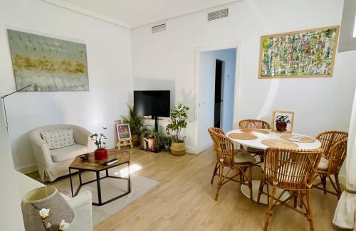Museo Apartment | Ulloa Center