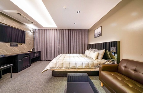 Ulsan Hotel | Ulsan Yeongnam Alps King Motel