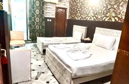 G-8 Sector Hotel | Ultimate Ballagio G-8