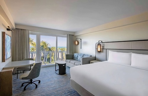 Isla Verde Hotel | Ultimate Beachfront Retreat Starts Here: Couple Room w/Balcony and Pool Access