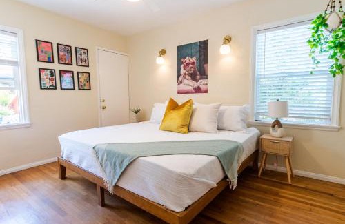 La Jolla Apartment | Ultimate Escape! Huge Yard Parking Walk to Beach