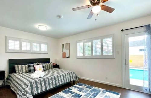 Placentia House | Ultimate Family House Near Disney! w/ Bounce House