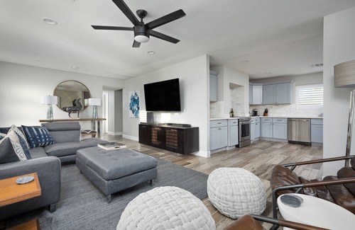 Scottsdale Highlands House | Ultimate Old Town Oasis, Private Patio, Pool & Spa; Bikes & EV Charger+pet!