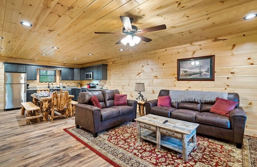 Sevierville Cabin | Ultimate Privacy! Hot Tub and Fun Game Room