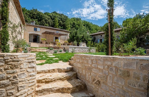 Sauzet House | Ultimate Provencal farmhouse in Provence