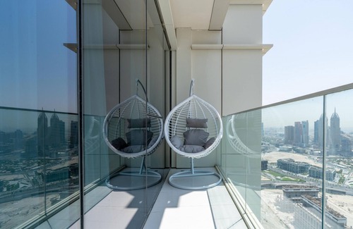 Al Sufouh 2 Apartment | Ultimate Stay/4 Beds/Avani/next to the Palm