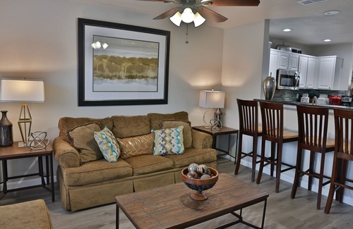 Lewisville Villa | Ultimate Villa with heated pool and spa