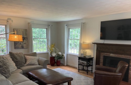 West Simsbury House | Ultimate West Simsbury 5 Bedroom House Rental with Private Pool and Outdoor Spa