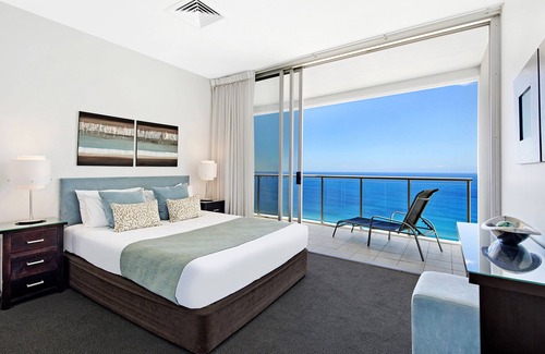 Broadbeach Hotel | ULTIQA Air On Broadbeach