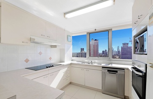 Broadbeach Apartment | ULTIQA Beach Haven At Broadbeach